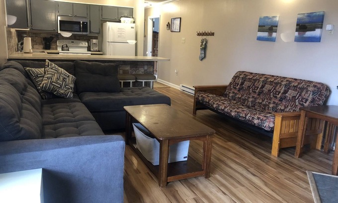 Ghent Apartamento | Hermoso condominio de esquí en Winterplace, cerca de Beckley, WV (para 11 personas) - E306