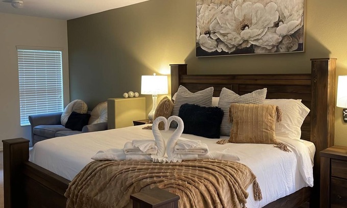 Four Corners Casa | Wish Upon A Star 5 bed pool home with jacuzzi spa