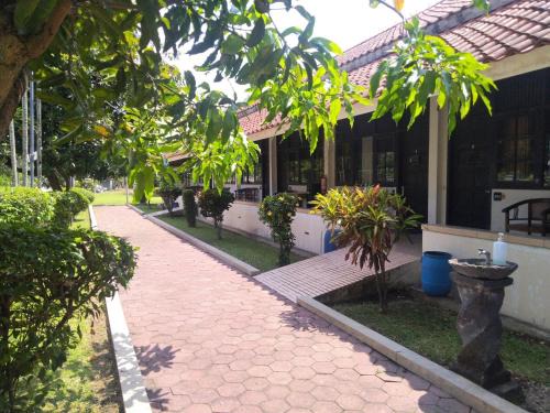 Colomadu Casa | Wisma Colomadu