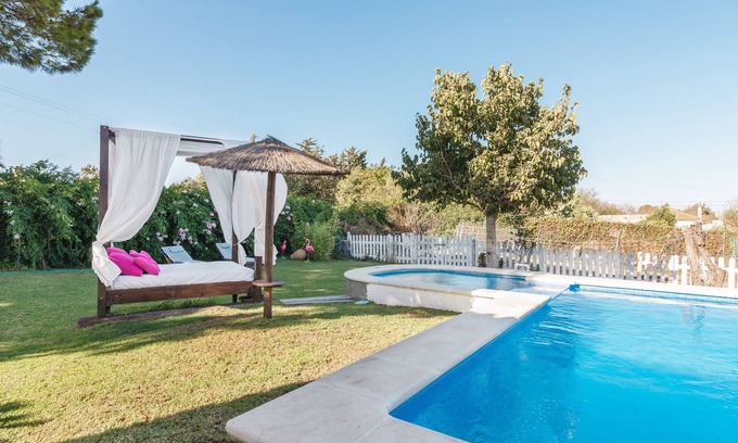 Los Franceses-la Vega Casa | Idílica villa El Chalet del Mar con piscina, jacuzzi y Wi-Fi