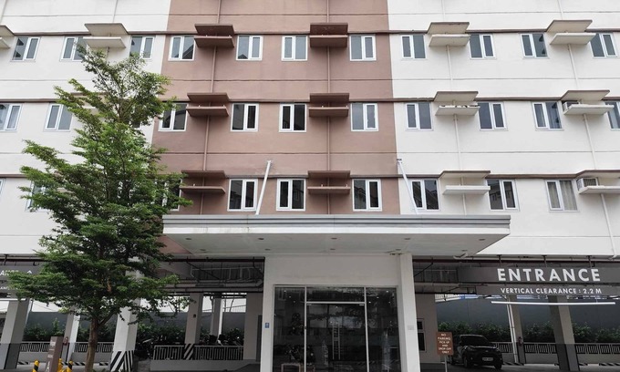 Trece Martires Apartamento | With Pool Access @ Tulip Guest Suite
