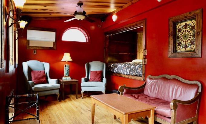 Stanardsville Apartamento | WLS · White Lotus Suite
