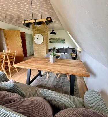 Ahrensberg Apartamento | Wohlfühlquartier mit Schleiblick