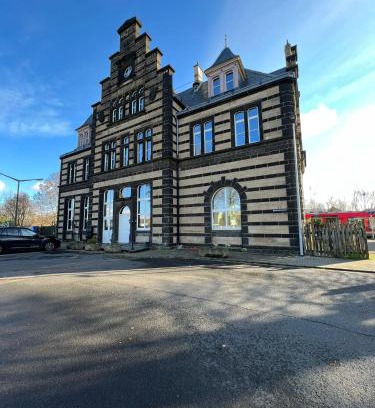 Verbandsgemeinde Pellenz Apartamento | Wohnen wie im Schloss - Alter Bahnhof von Kruft
