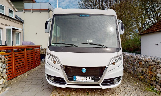 Laboe Casa | Wohnmobil Knaus Sun i 900 LEG - Großer