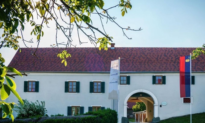 Riegersburg Apartamento | Wohnung 2 - Ferienwohnungen Gutshof