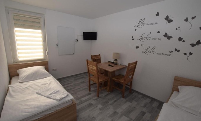 Neckarvorstadt Apartamento | Wohnung Bad Cannstadt