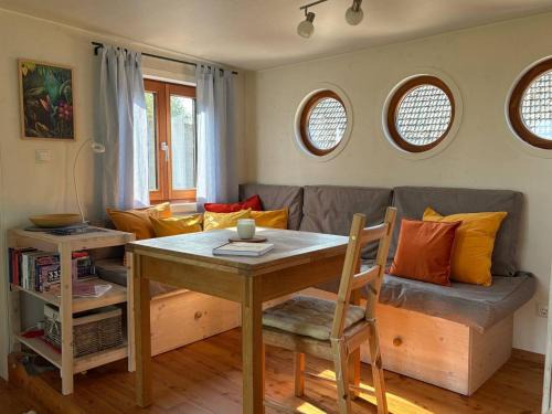 Jennersdorf Casa | Wohnwagon MIA am Kangera Hof