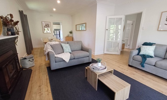 Warburton Casa | Wombat's Burrow, Warburton