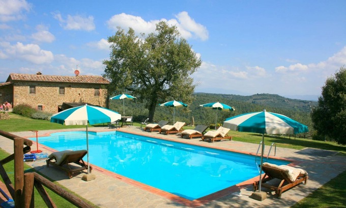 Civitella in Val di Chiana Villa | Estupenda casa de vacaciones privada con WIFI, piscina privada, TV, aparcamiento, cerca de Arezzo