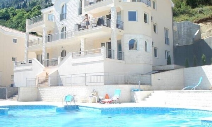 Muo Apartamento | Nuevo apartamento de lujo de 2 dormitorios con hermosas vistas de la bahía de Kotor