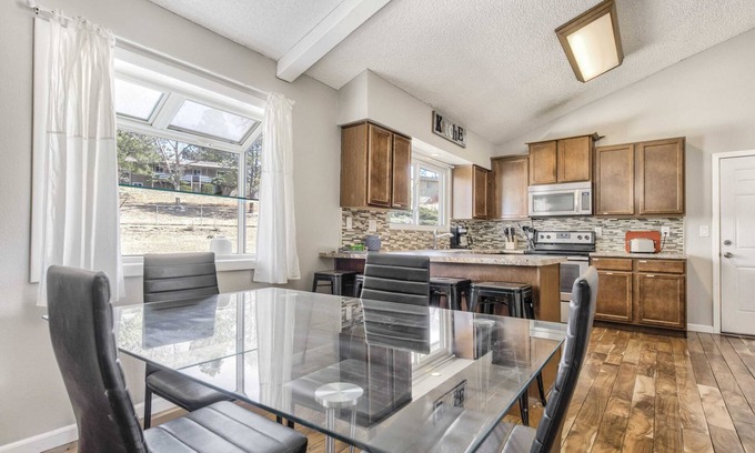 Village Seven Casa | "Wonderful" 5BR House with Hot Tub in Colorado Springs