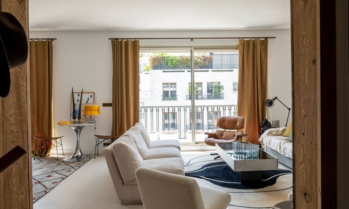 Neuilly-sur-Seine Apartamento | Wonderful apartment with roof top with the Eiffel tower view