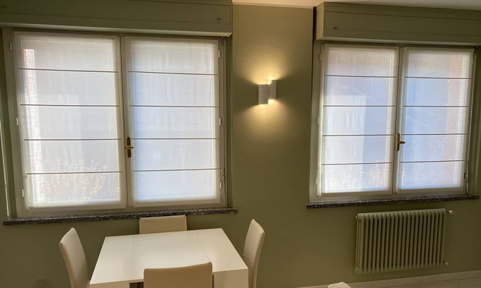 Albate Apartamento | Superb apartment sleeps 4 1 km from the center of Como