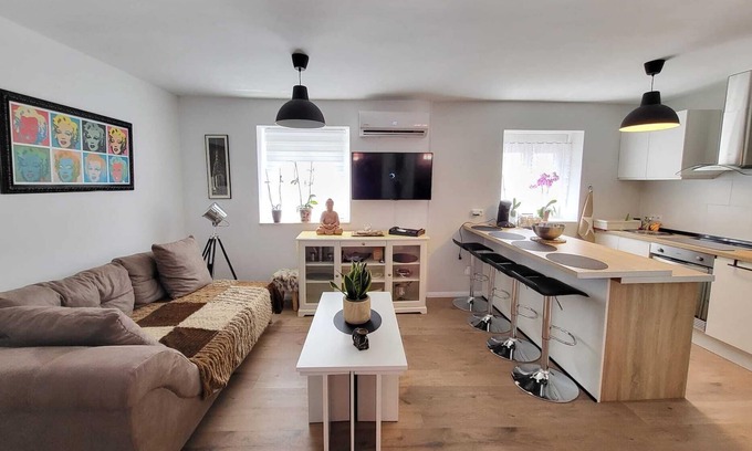 Villasabariego Apartamento | Maravilloso apartamento, moderno con un toque vintage