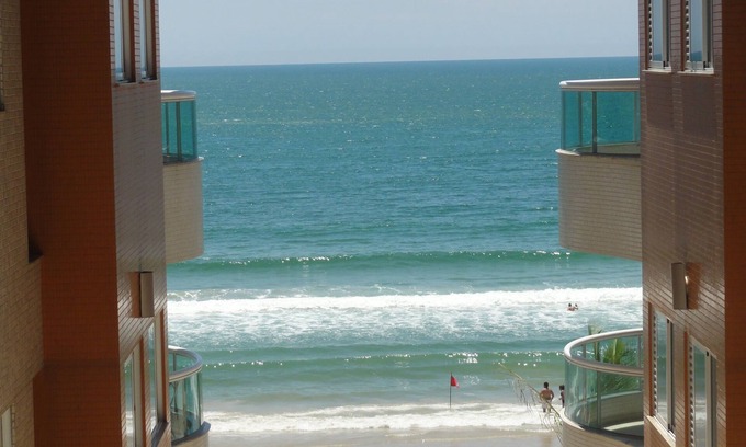 Centro Apartamento | frente plano maravillosa al mar w / 1 suite + 2 habitaciones w / 8 pers. + WI-FI