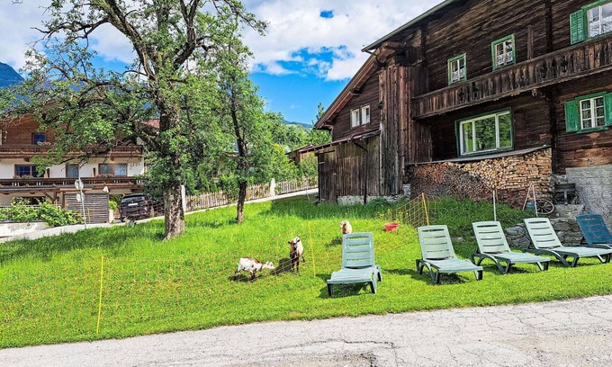 Ramsau im Zillertal Villa | Preciosa casa de vacaciones con WIFI, TV, balcón, mascotas permitida y aparcamiento