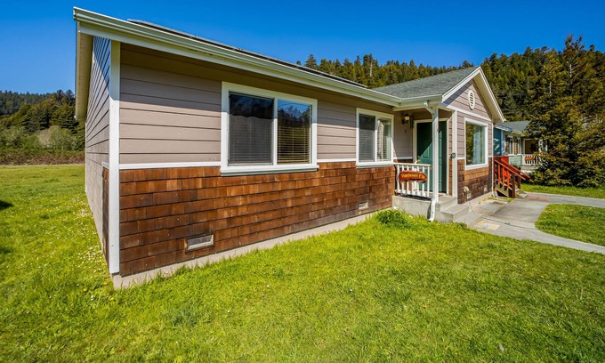 Orick Cabina | Wonderful Cabin Near the Coast with Free WiFi & Gas Grill - Perfect for Families