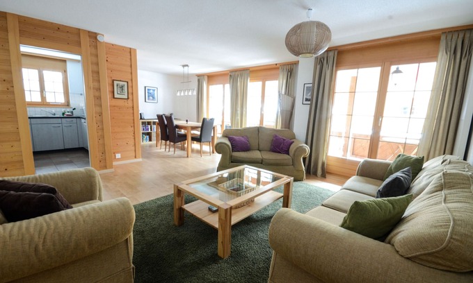 Lauterbrunnen Apartamento | Maravilloso apartamento cómodo. Totalmente equipado para todas sus necesidades. Plazas 8