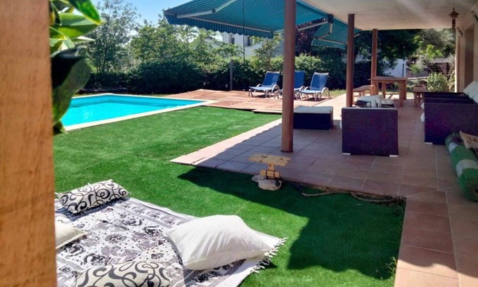 Caldes de Malavella Casa | Wonderful private villa for 6 guests with WIFI, private pool, TV, terrace and parking