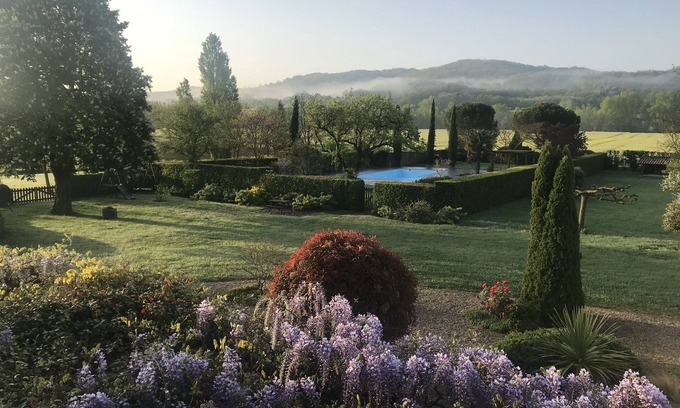 Caudeval Otro | Maravillosa casa de campo y cabaña con gran piscina climatizada