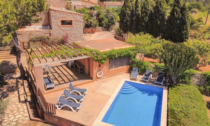 Es Carritxo Casa | gran casa para 9 personas, situado en las colinas, piscina privada