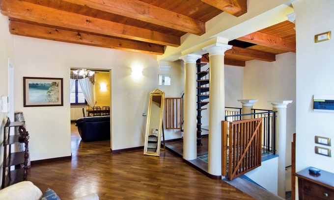Fabriano Apartamento | MARAVILLOSO APARTAMENTO FRESCOED EN EL CENTRO HISTÓRICO DE FABRIANO TARDO 800