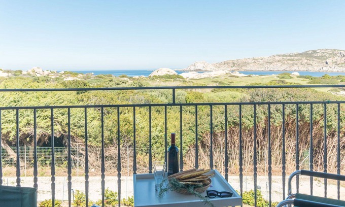 Capo Testa Casa | Estupenda casa de vacaciones para 4 personas con TV, terraza y aparcamiento