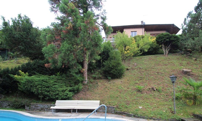 Porto Valtravaglia Casa | Estupenda casa de vacaciones privada con WIFI, piscina privada, TV, terraza y aparcamiento