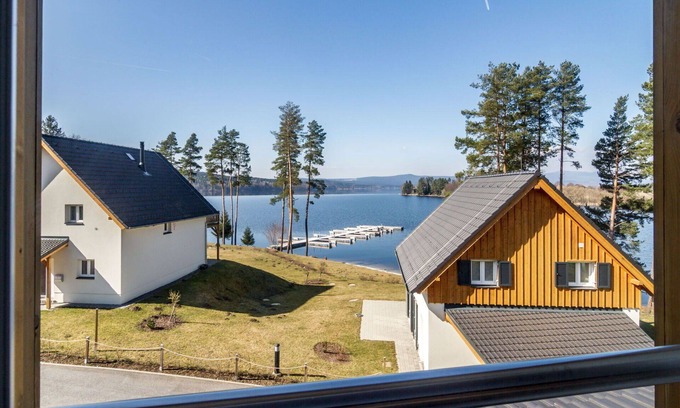 Lojzova Paseka Casa | Maravillosa casa de vacaciones privada con WIFI, TV, terraza, mascotas permitida y aparcamiento