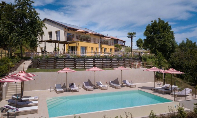 Monteu Roero Villa | Casa de vacaciones privada con piscina privada, A/C, WIFI, patio, aparcamiento, cerca de Alba