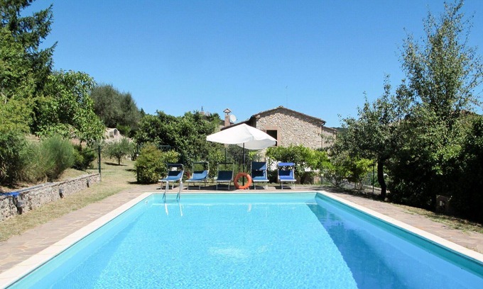 Simignano Villa | Casa de vacaciones privada con piscina privada, WIFI, TV, terraza, vista panorámica, aparcamiento