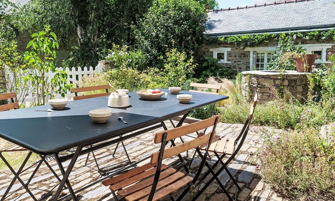 Tremeven Villa | Maravillosa casa de vacaciones privada para 6 personas con WIFI y aparcamiento