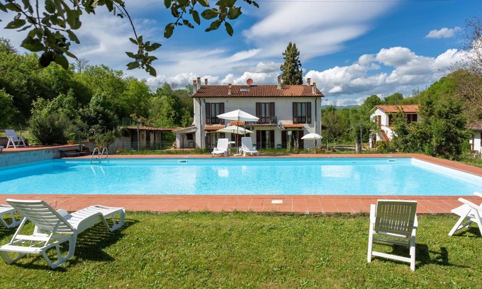 Ponte Buriano Villa | Casa de vacaciones privada con piscina privada, WIFI, TV, patio, mascotas permitida, aparcamiento