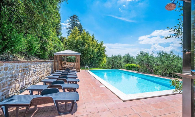 San Feliciano Villa | Estupenda casa de vacaciones privada con A/C, piscina privada, WIFI, TV, patio y mascotas permitida