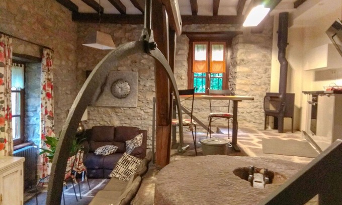 Vera de Bidasoa Casa | Estupenda casa de vacaciones privada con WIFI, TV, terraza, vista panorámica y aparcamiento