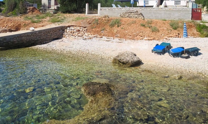 Dobropoljana Casa | Estupenda casa de vacaciones privada con piscina privada, TV, terraza y aparcamiento