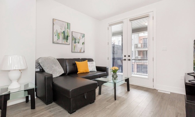 Waterloo Casa | Wonderful Retreat in Uptown Waterloo