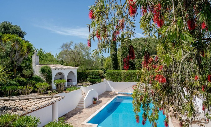 Portimao Villa | Maravillosa villa con piscina privada a 1 km a pie de la Laguna