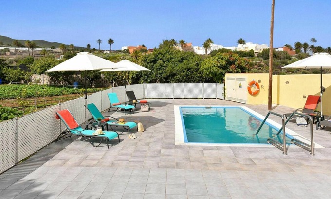 Ingenio Villa | Preciosa casa de vacaciones para 4 personas con TV, mascotas permitida y aparcamiento