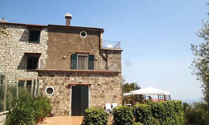 Sant'Agata sui Due Golfi Casa | Maravillosa casa de vacaciones para 6 personas con WIFI, patio y vista panorámica