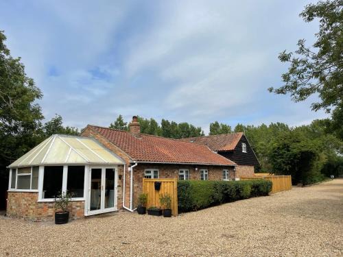 Boston Casa | Wood Farm Cottage