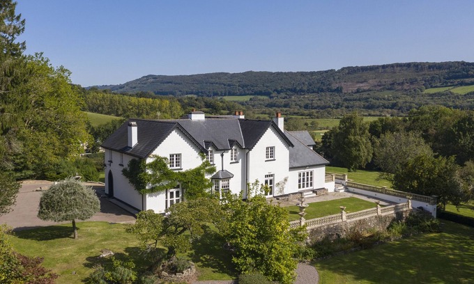 Coed-Y-Paen Cabaña | Woodbank, LLANHENNOCK