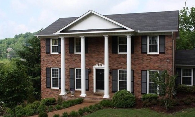 Nashville Casa | Wooded Mountain View in the City with a Garage