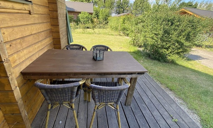 Ossenisse Casa | Wooden chalet for 4 people in a small holiday park in Ossenisse