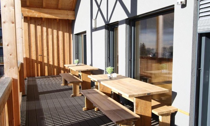 Mauterndorf Chalet De Esquí | Wooden chalet in Mauterndorf near Cross Country Meadows