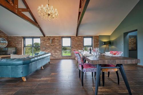 Durham Casa | Woodland Barn