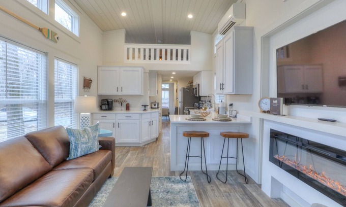 Tracy City Cabina | Woodland Bliss at The Retreat at Water's Edge
