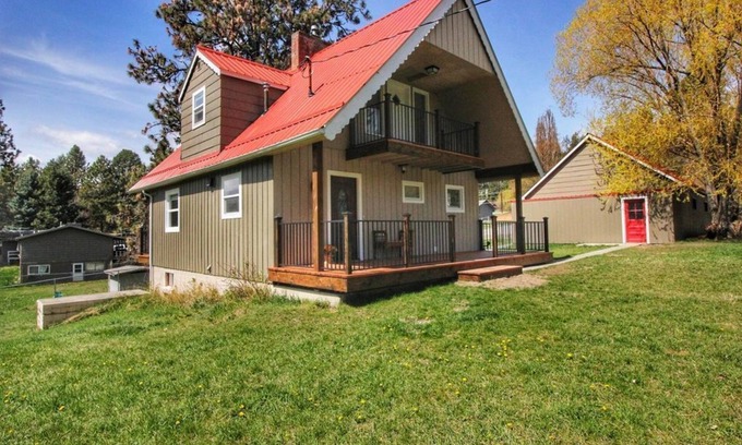 Woods Bay Chalet De Esquí | Woods Bay Chalet Close to Flathead Lake