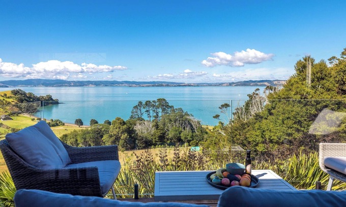 Omiha Casa | Woodside Bay Cottage